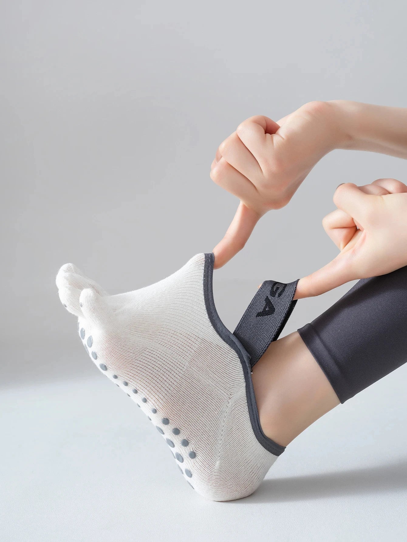 Five-Toe Anti-Slip Yoga Socks™